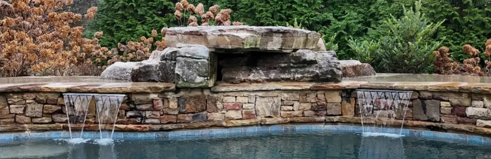 Stylish water feature waterfall 